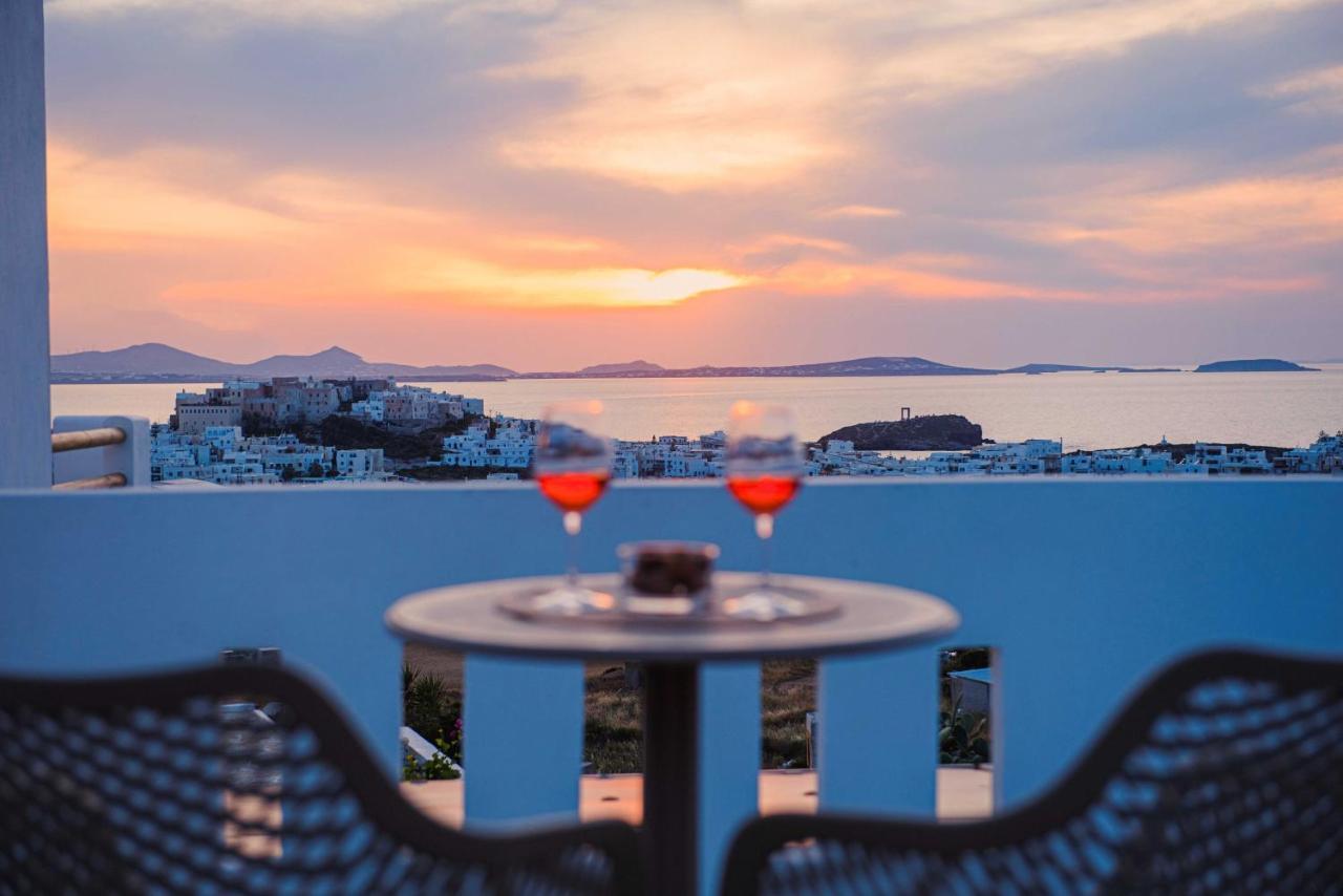Petros Studios & Suites Naxos City Buitenkant foto