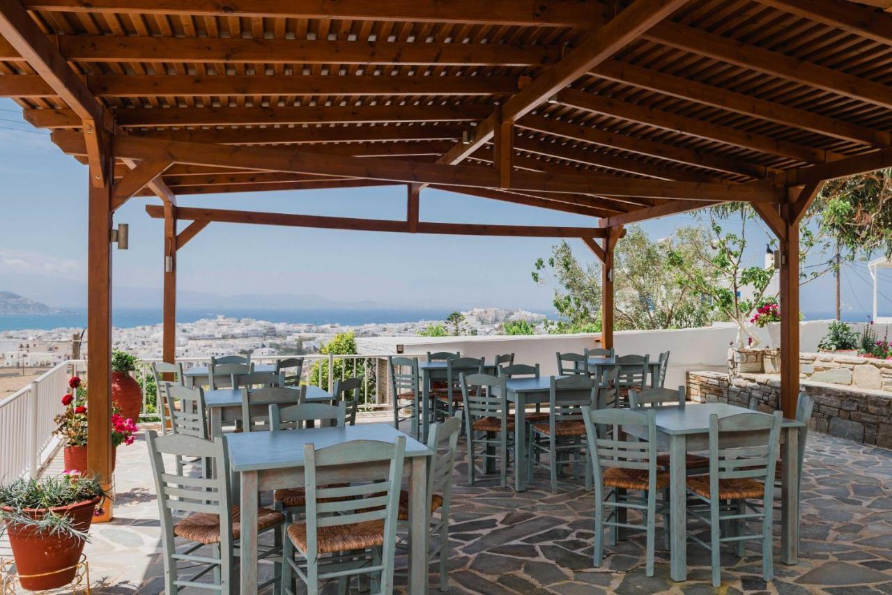 Petros Studios & Suites Naxos City Buitenkant foto