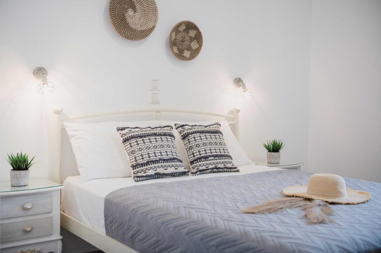 Petros Studios & Suites Naxos City Buitenkant foto