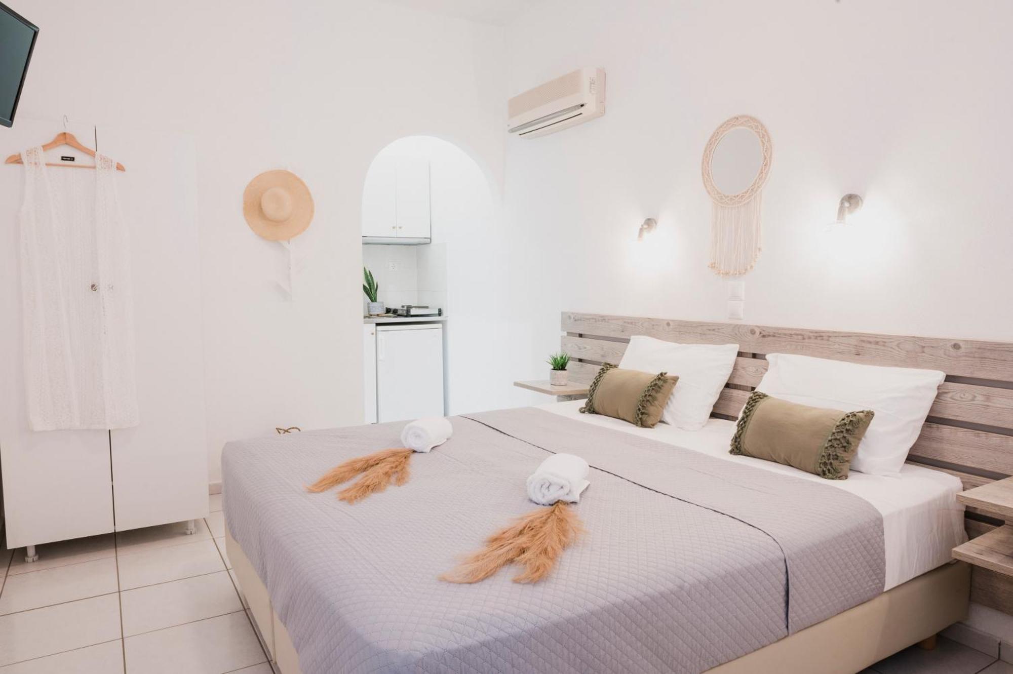 Petros Studios & Suites Naxos City Kamer foto
