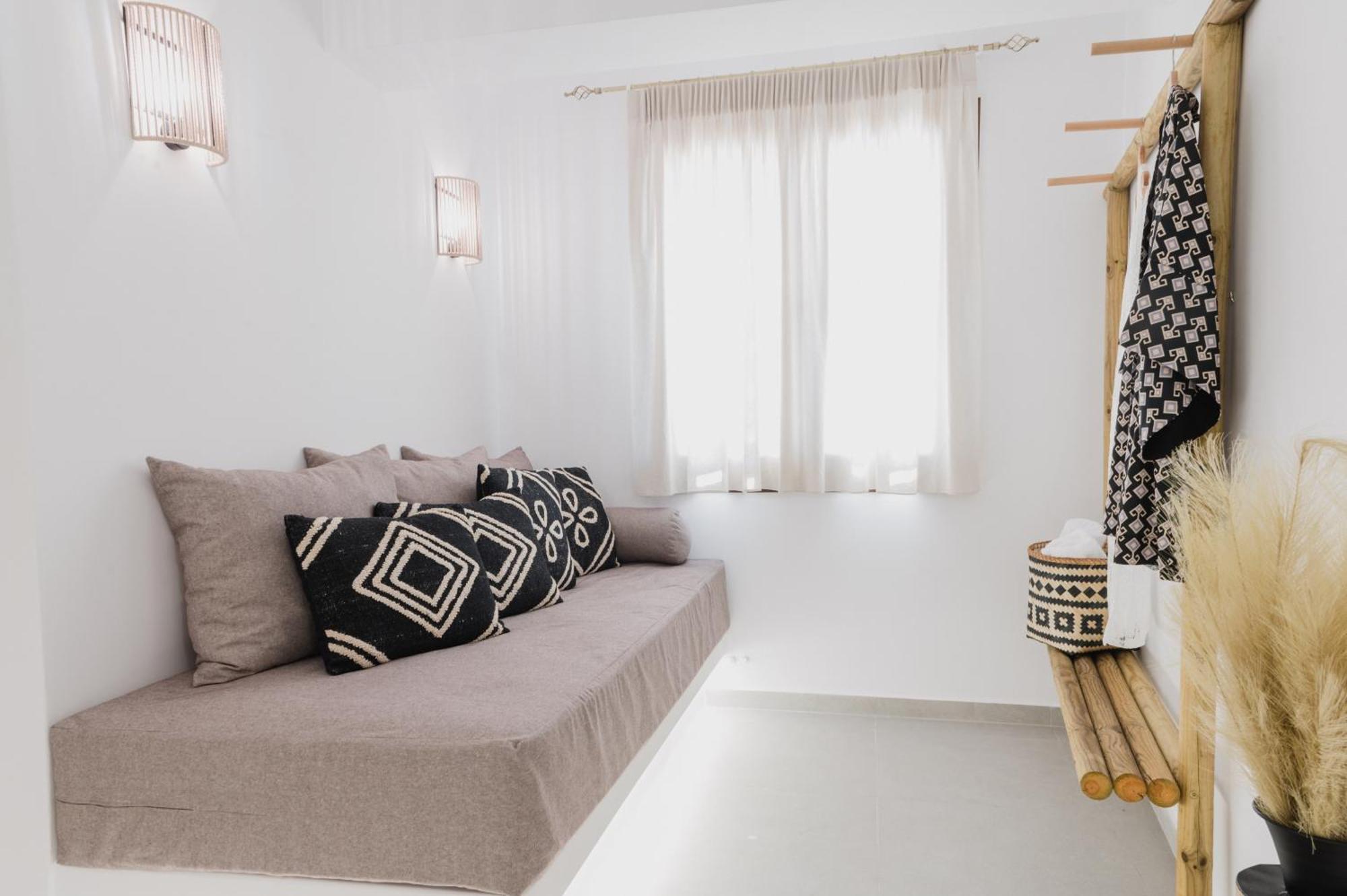 Petros Studios & Suites Naxos City Kamer foto